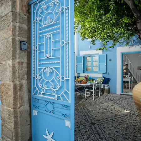 Traditional Villa With Jacuzzi & Terrace Mandarin Home Σπίτι διακοπών *