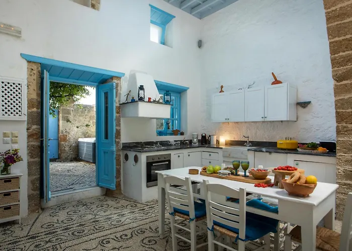Tatil Evi Traditional With Jacuzzi & Terrace Mandarin *